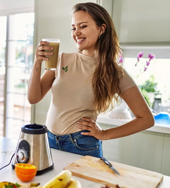 Li woman making vanilla shake